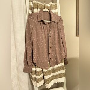 SHEIN button down shirt with Swiss dot. Size Small.